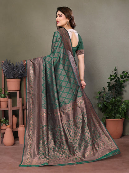 Vedant Vastram Litchi Silk Banarasi Silk Saree - Bottle Green