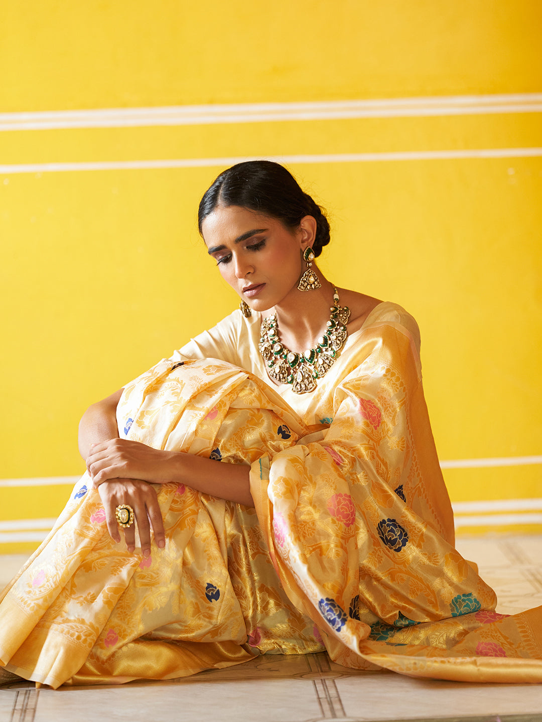 Janasya Cream Banarasi Silk Woven Floral Design Banarasi Saree