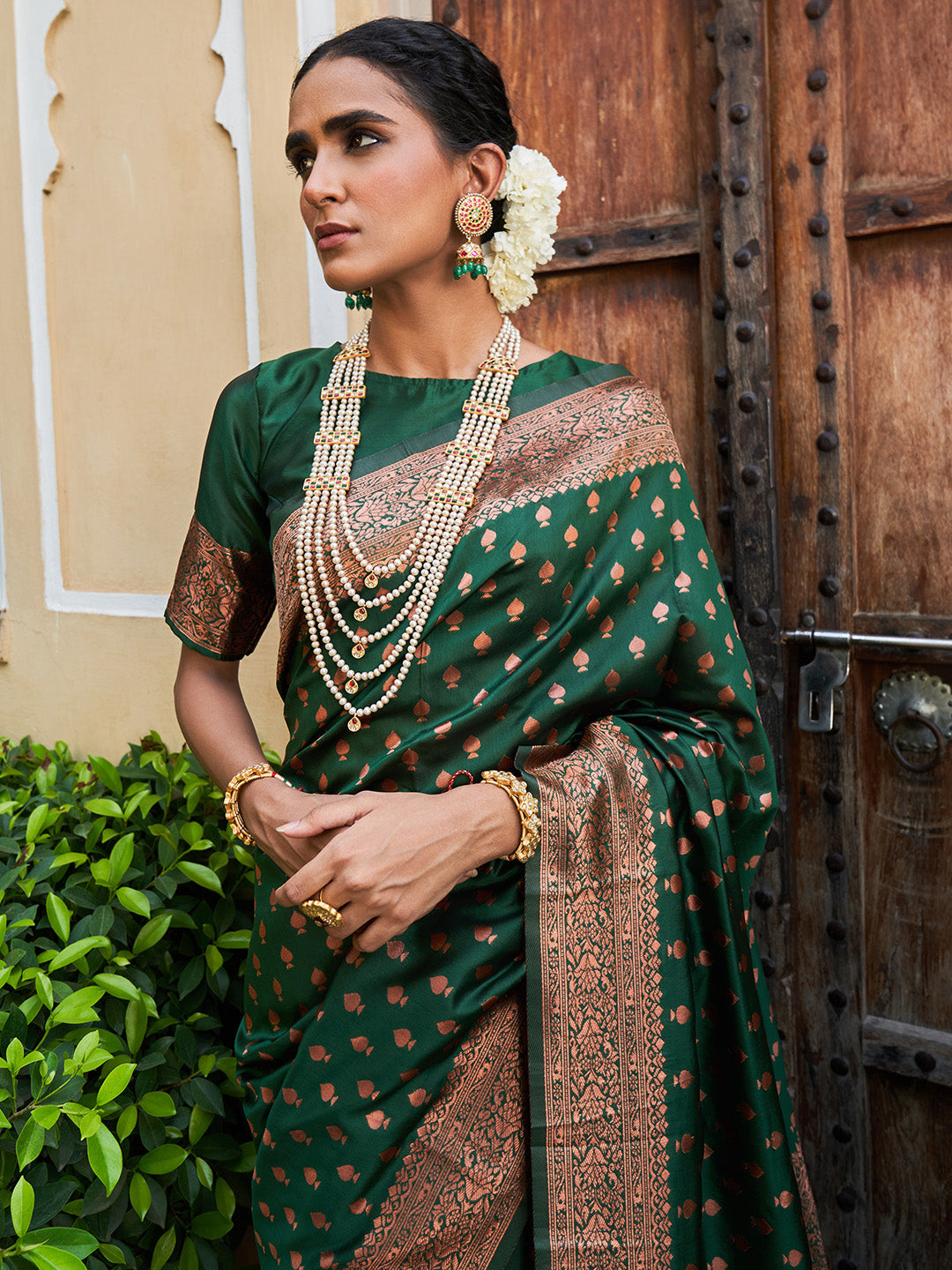 Janasya Green Banarasi Silk Ethnic Motifs Woven Design Saree