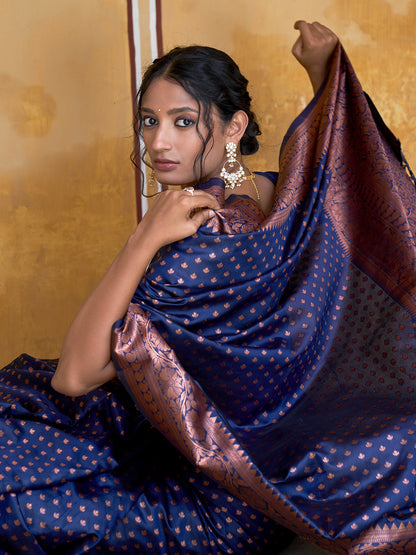 Janasya Navy Blue Banarasi Silk Ethnic Motifs Woven Design Saree