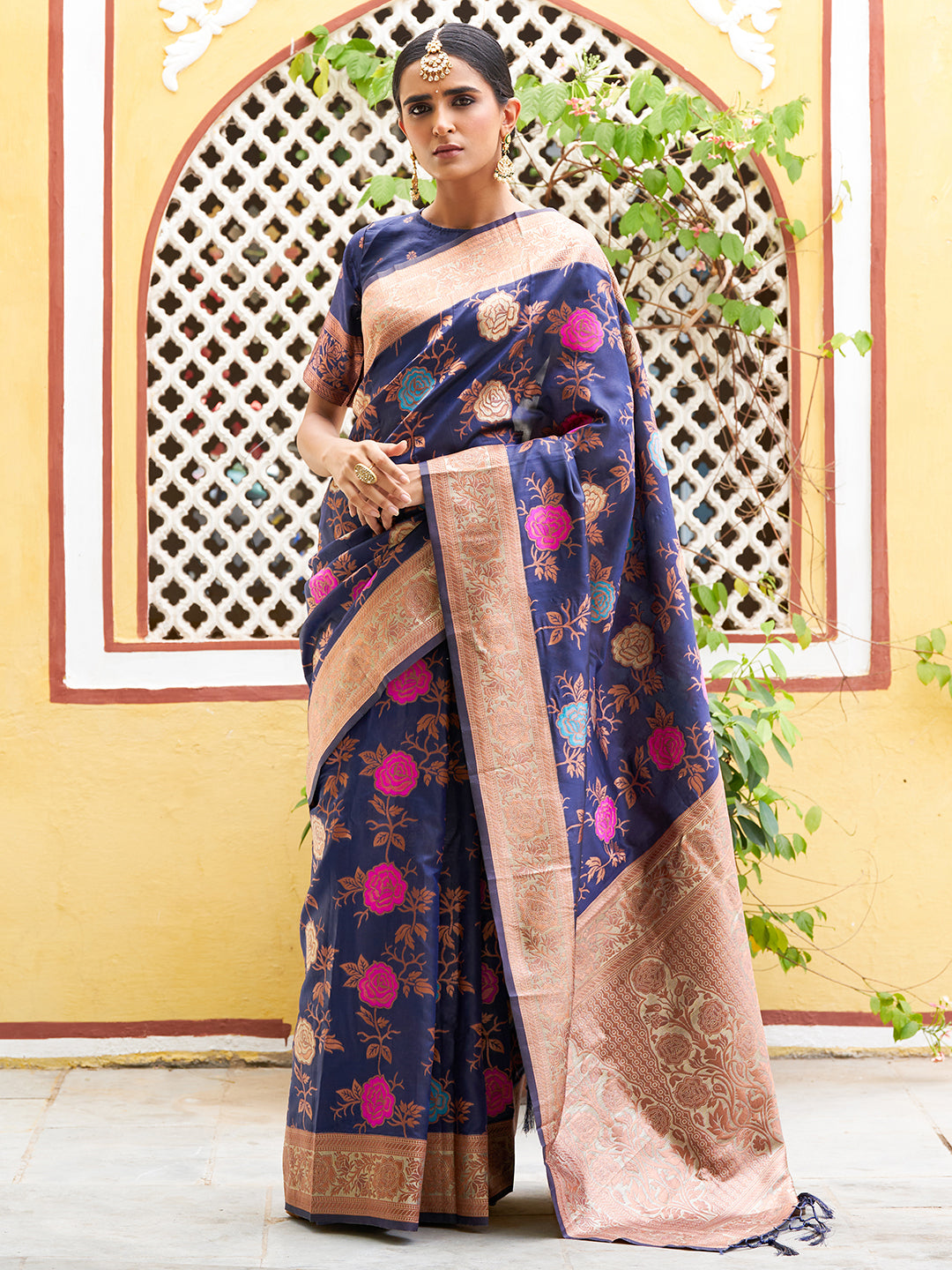 Janasya Navy Blue Banarasi Silk Floral Woven Design Saree