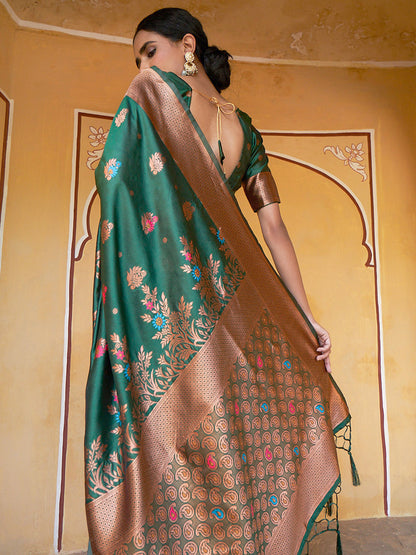 Janasya Green Banarasi Silk Woven Dual Tone Floral Design Banarasi Silk Saree