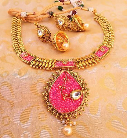 Antique Necklace Set