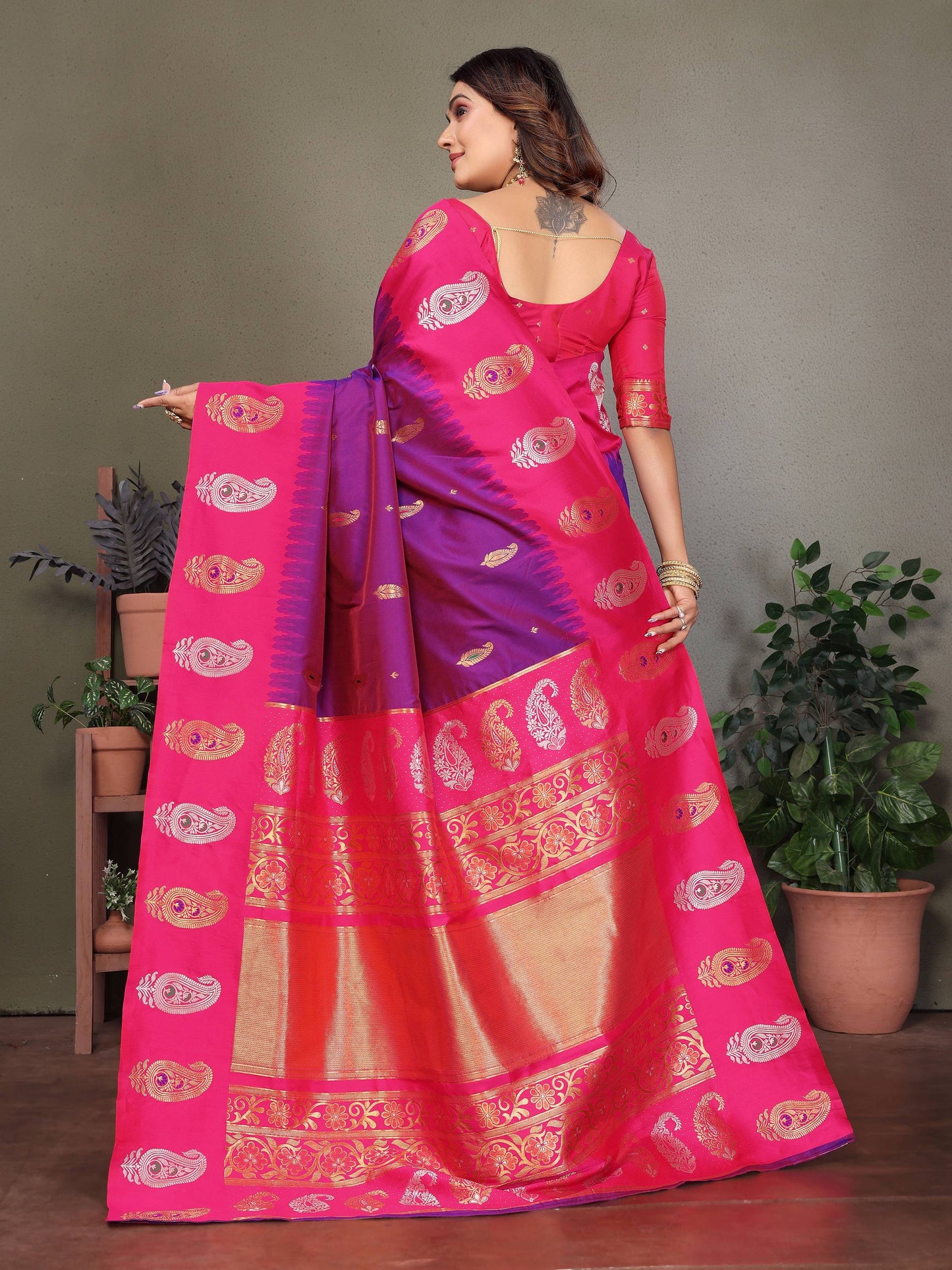 Sonakshi Women's Lavender Banarasi Silk Zari Woven Traditional Saree with Blouse