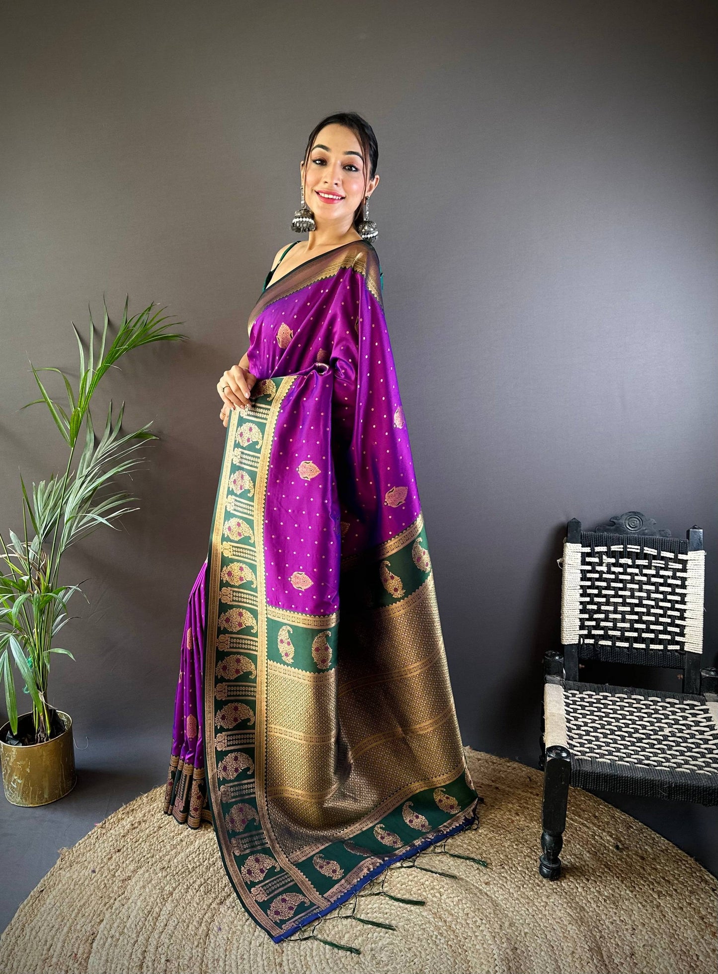 Sonakshi Women's Purple Banarasi Silk Zari Woven Traditional Saree with Blouse
