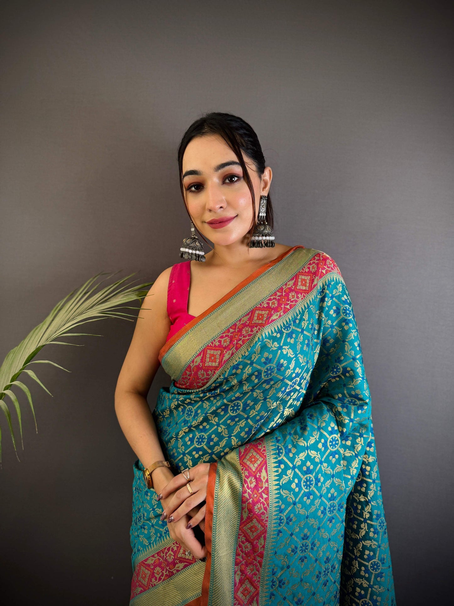 Sonakshi Women'S Teal Banarasi Soft Patola Silk With Meena & Zari Weaving Traditional Saree With Blouse