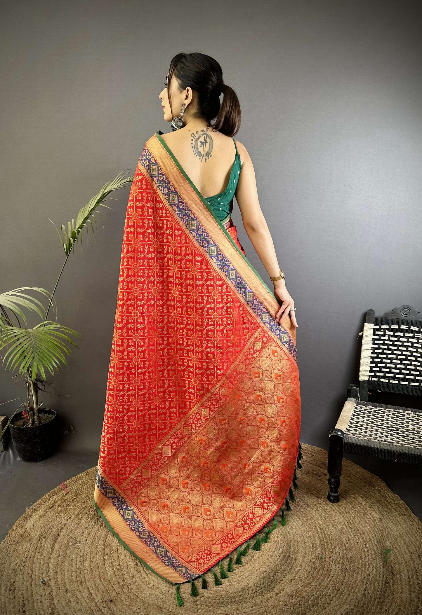Sonakshi Women'S Red Banarasi Soft Patola Silk With Meena & Zari Weaving Traditional Saree With Blouse