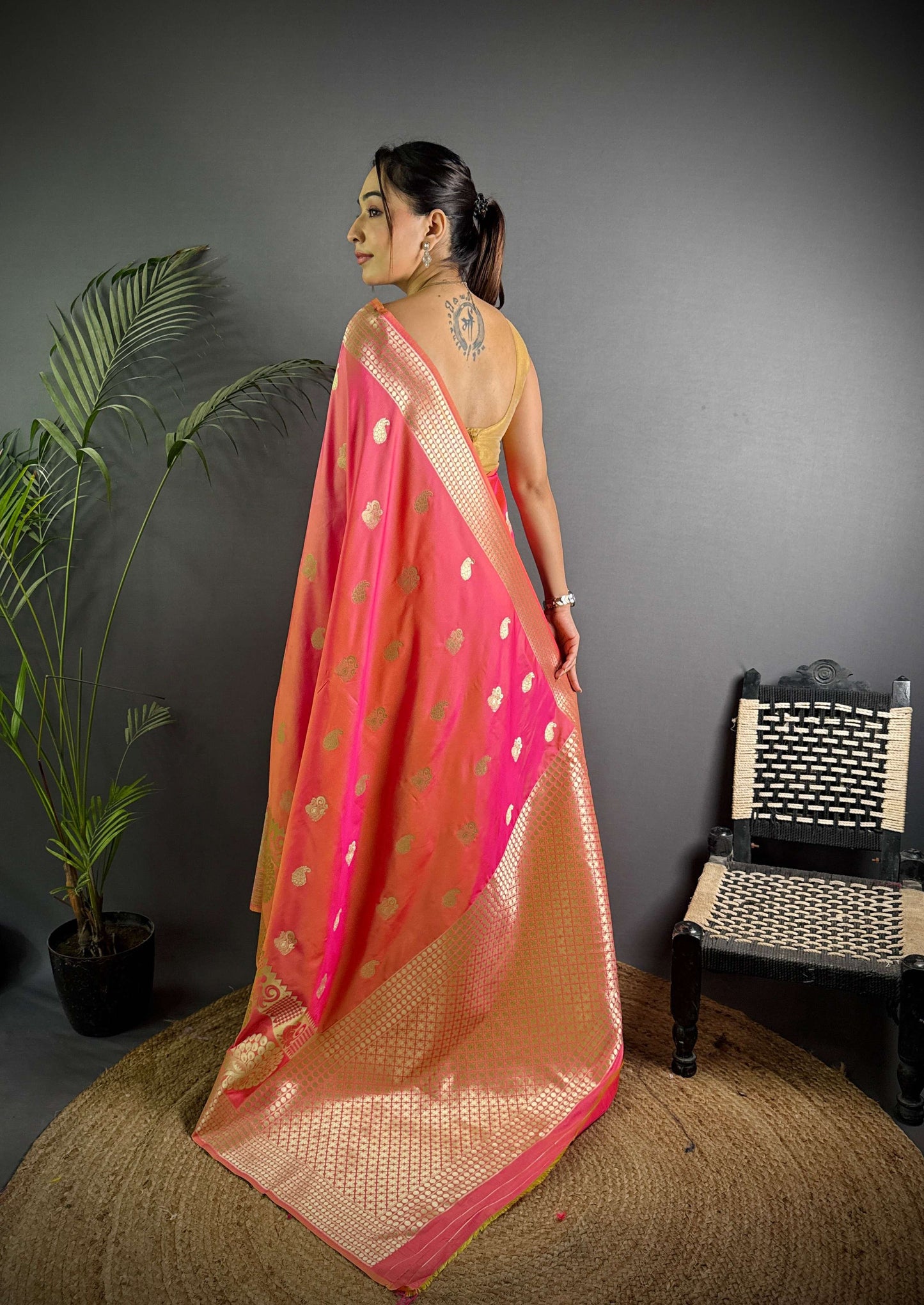 Sonakshi Women's Pink Soft Banarasi Lichi Silk Golden Zari Weaving Traditional Saree with Blouse