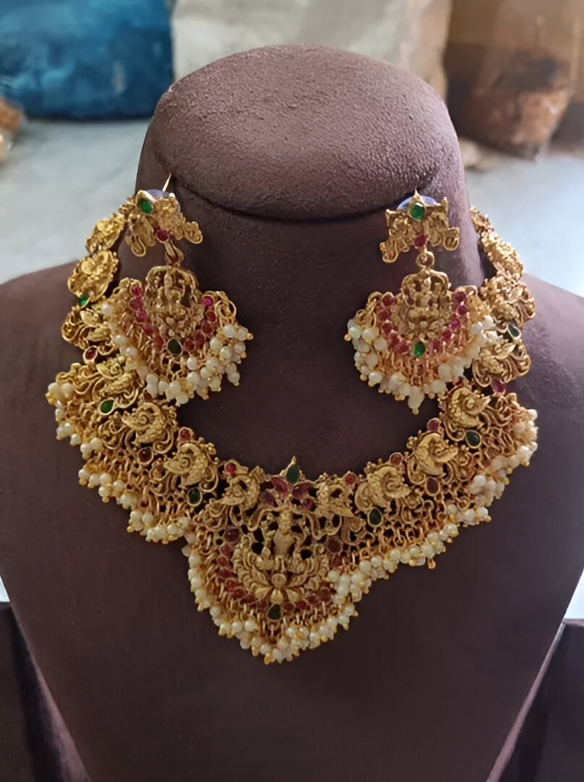 Jewel City Traditional Lakshmi Temple Necklace Set – Gold-Plated Bridal Jewelry with Pearls & Kemp Stones