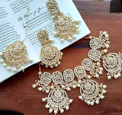 Jewel City Luxurious Pearl Gold-Plated Kundan Choker Necklace Set with Earrings & Maang Tikka-Traditional Indian Bridal Jewelry