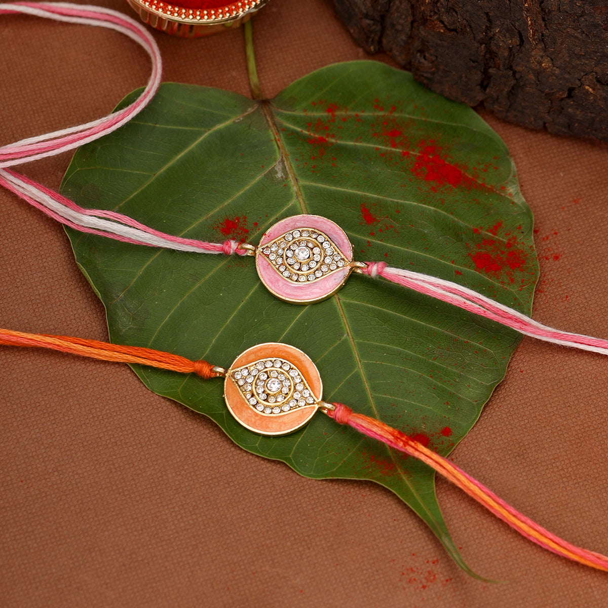 trueBrowns X Voylla Enameled Rakhi Combo Set With Roli Chaawal Pack