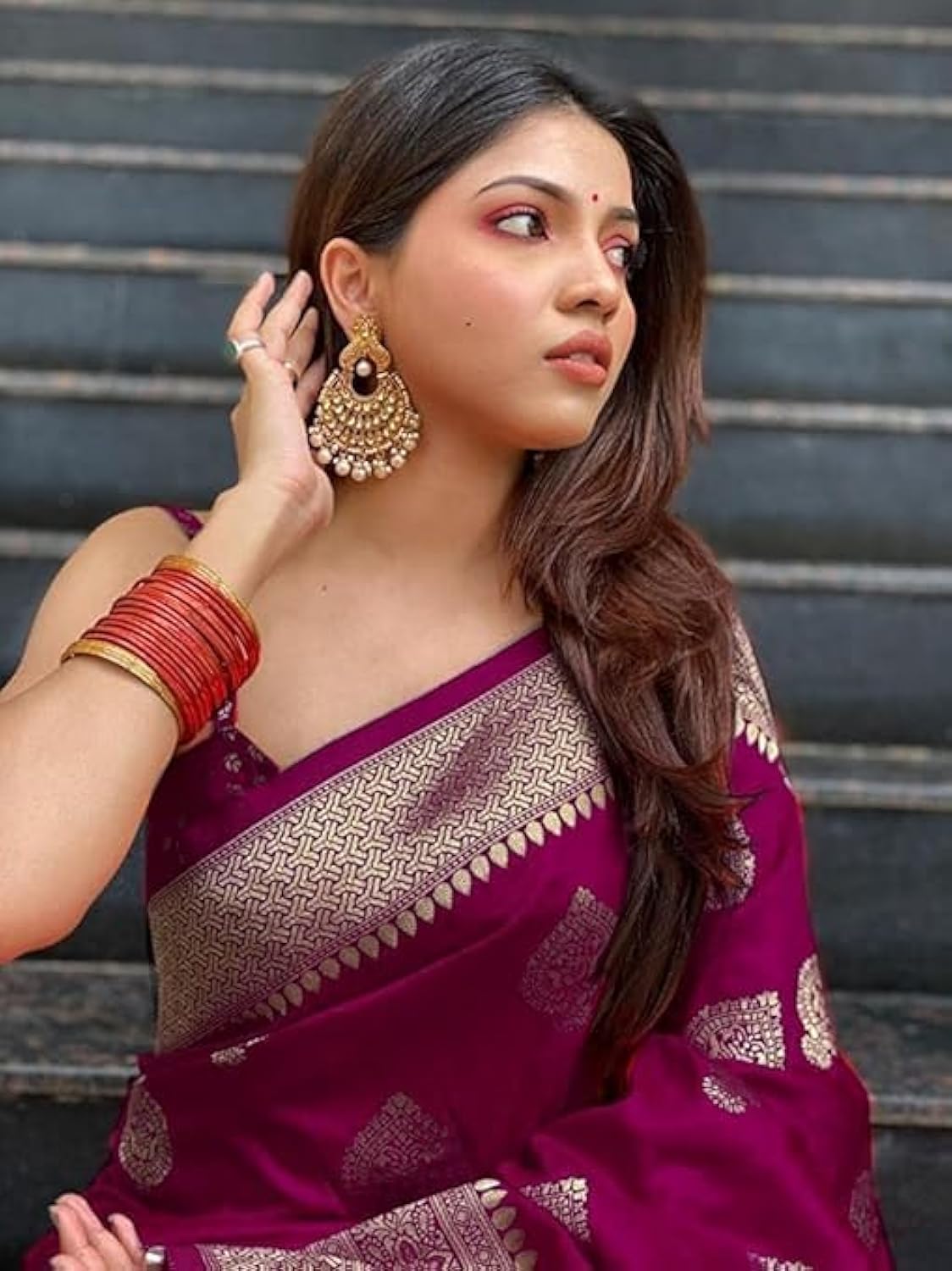Vamika Weaving Banarasi Jacquard Purple Kanjivaram Saree