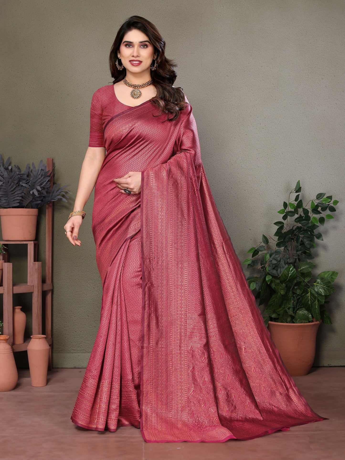 Vedant Vastram Litchi Silk Banarasi Silk Saree - Maroon