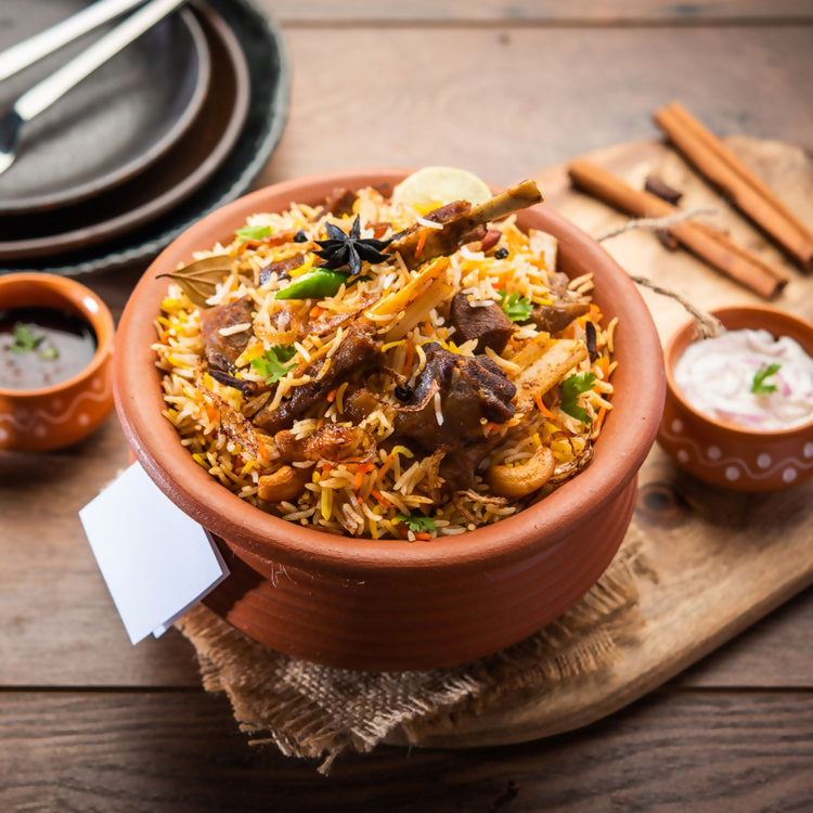 Priya Hyderabadi Mutton Biryani Masala