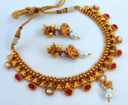 Kemp Antique Pink & White Necklace Set