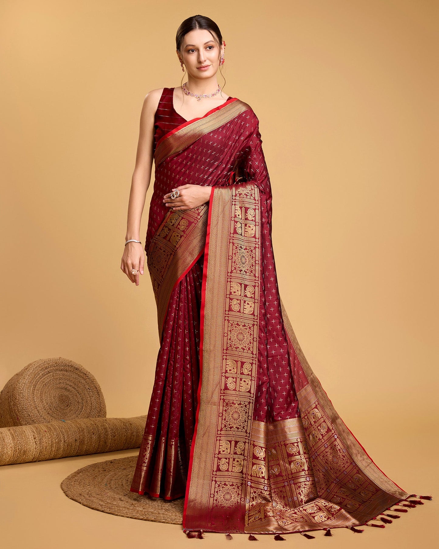 Vedant Vastram Soft Litchi Silk Banarasi Silk Saree - Maroon