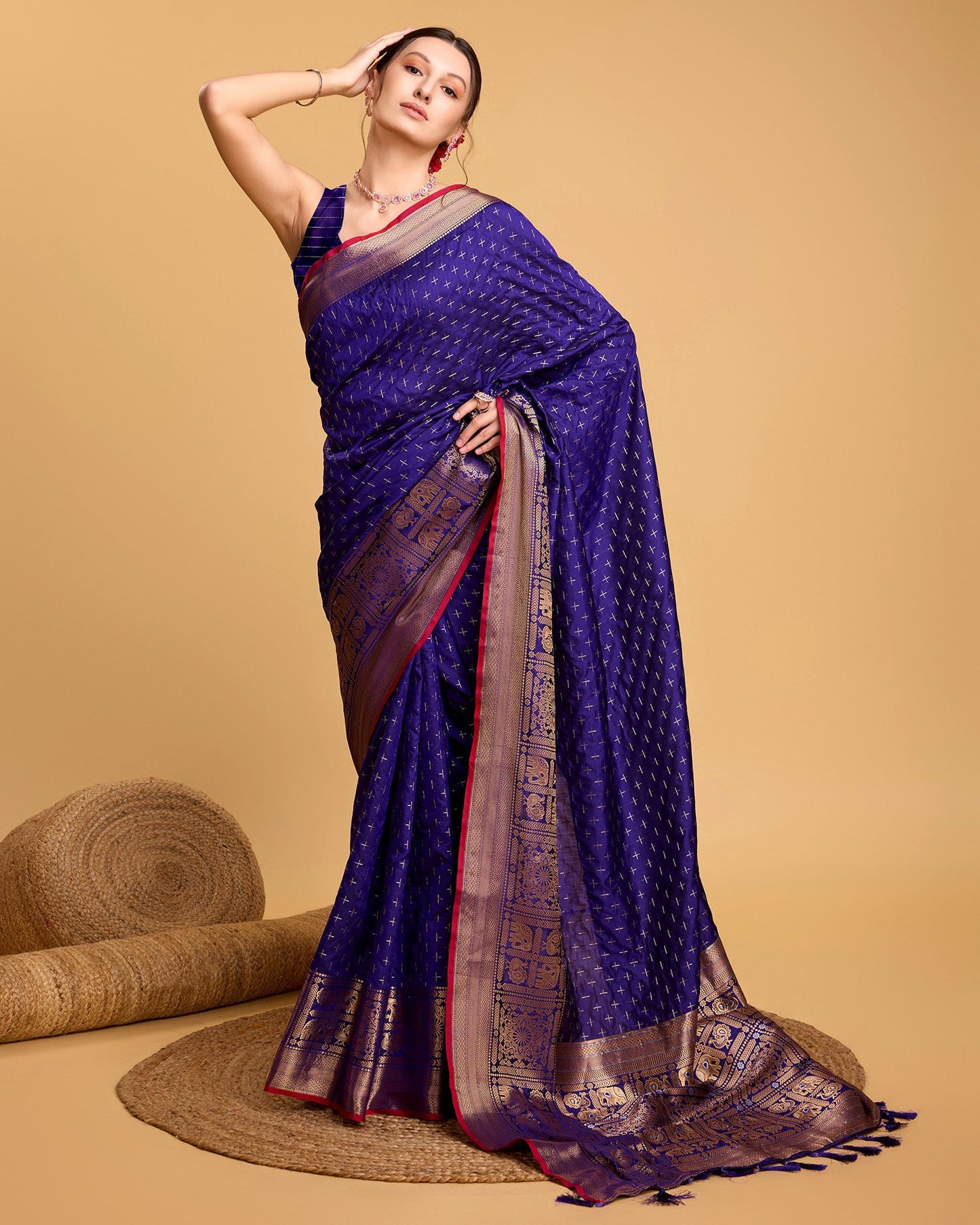 Vedant Vastram Soft Litchi Silk Banarasi Silk Saree - Violate