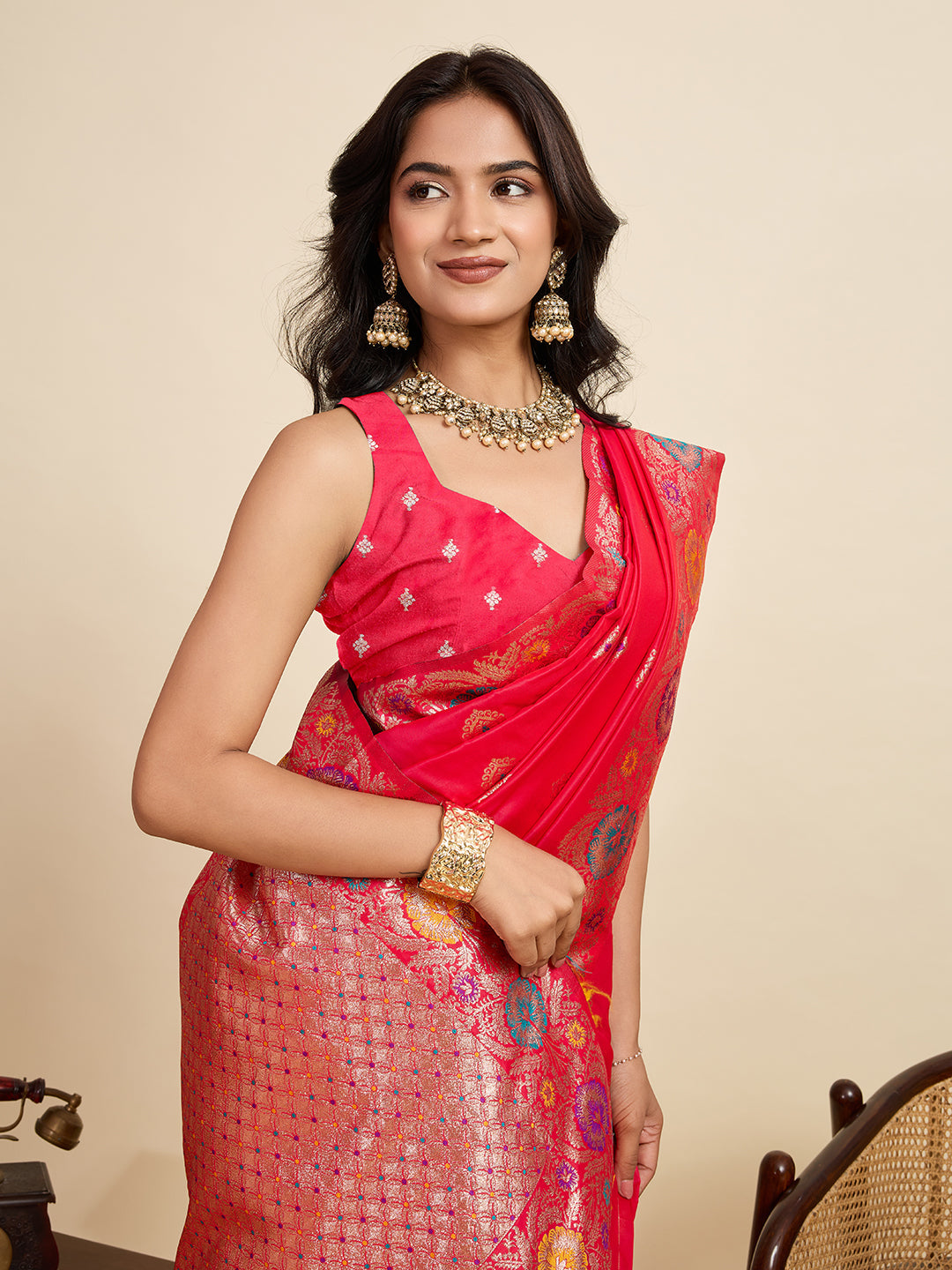 Vedant Vastram Soft Litchi Silk Banarasi Silk Jacquard Saree - Pink