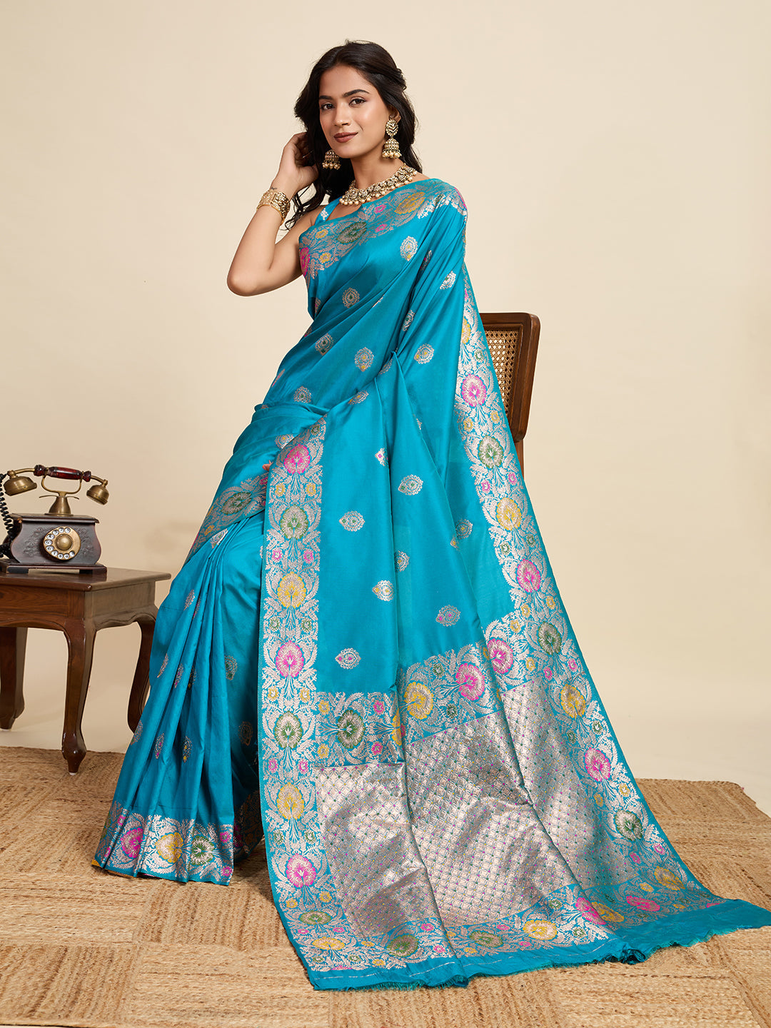 Vedant Vastram Soft Litchi Silk Banarasi Silk Jacquard Saree - Rama
