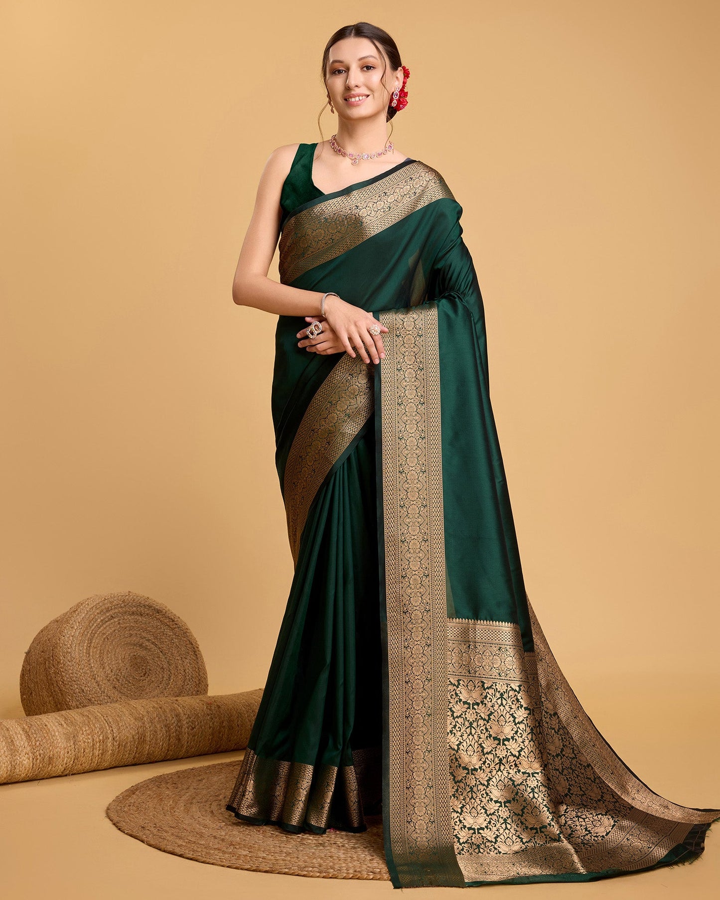 Vedant Vastram Soft Litchi Silk Banarasi Silk Saree - Green