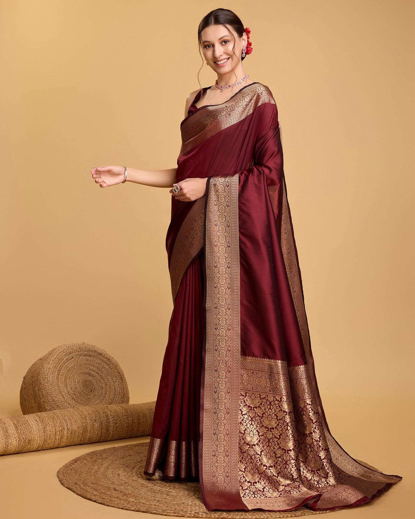 Vedant Vastram Soft Litchi Silk Banarasi Silk Saree - Maroon