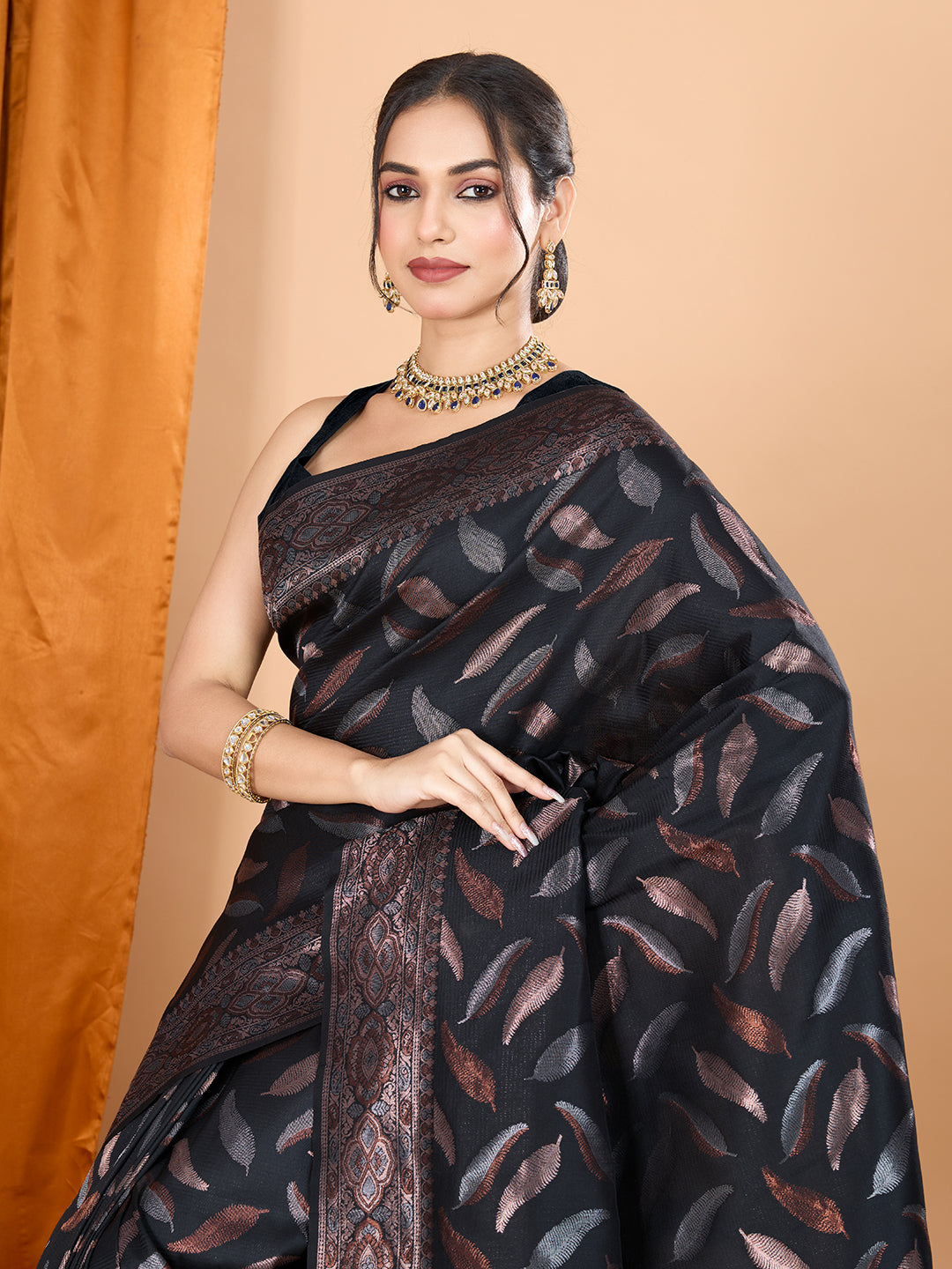 Vedant Vastram Soft Litchi Silk Banarasi Silk Jacquard Saree - Black