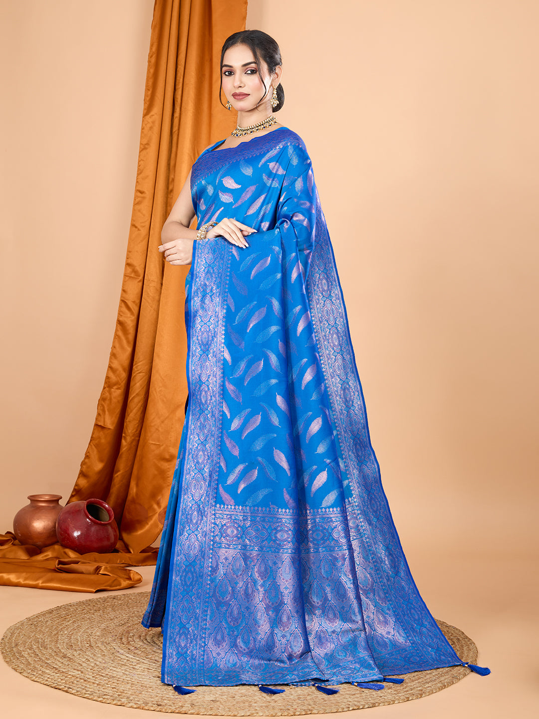 Vedant Vastram Soft Litchi Silk Banarasi Silk Jacquard Saree - Blue