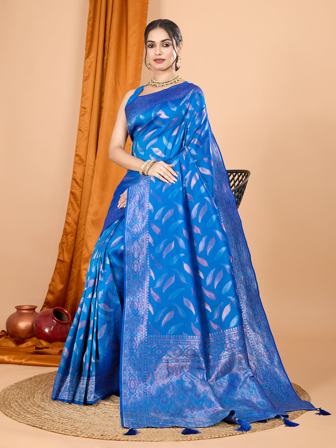 Vedant Vastram Soft Litchi Silk Banarasi Silk Jacquard Saree - Blue