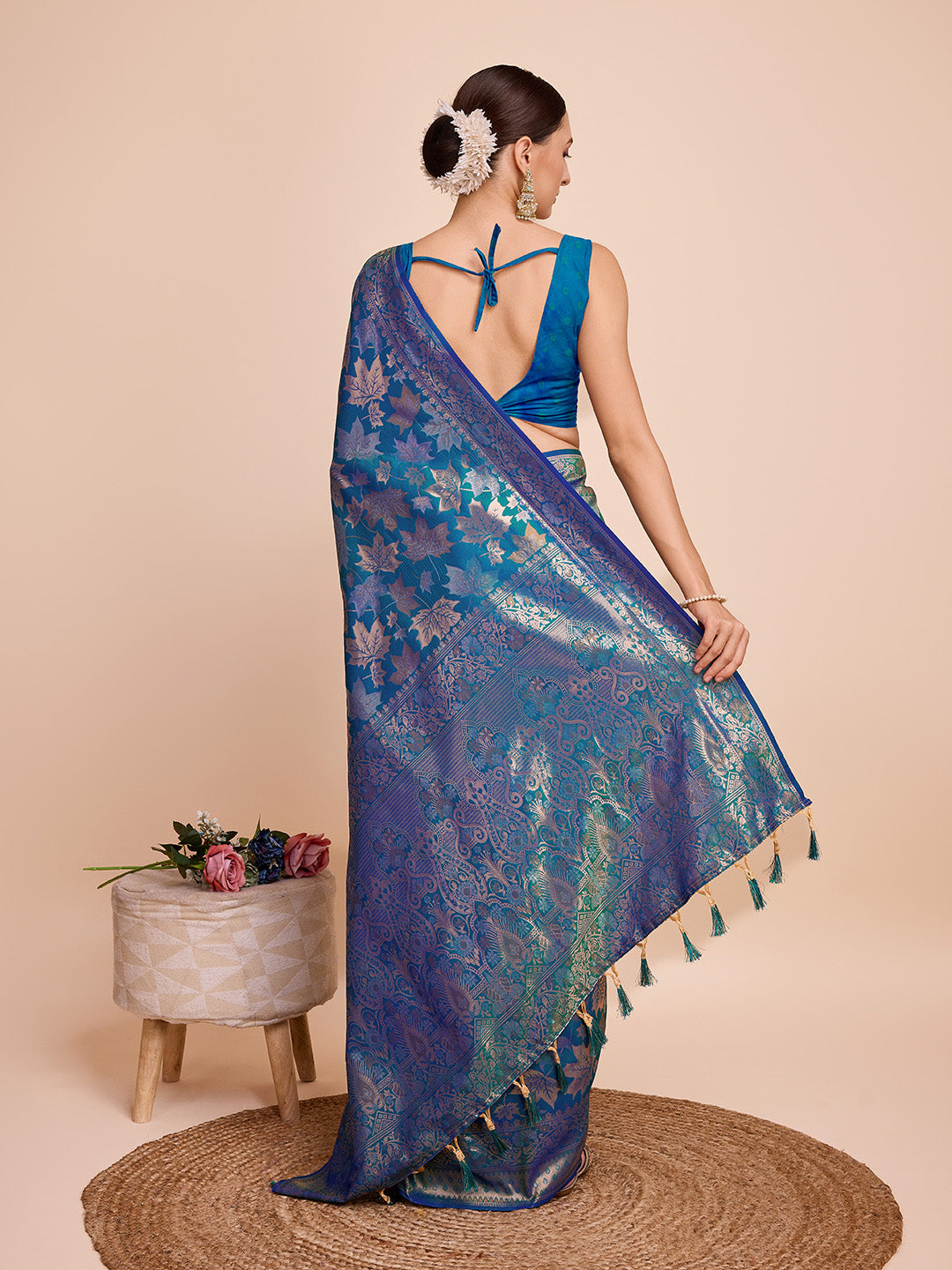 Vedant Vastram Soft Litchi Silk Banarasi Silk Saree - Firozi