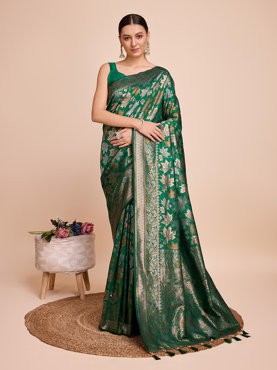 Vedant Vastram Soft Litchi Silk Banarasi Silk Saree - Green