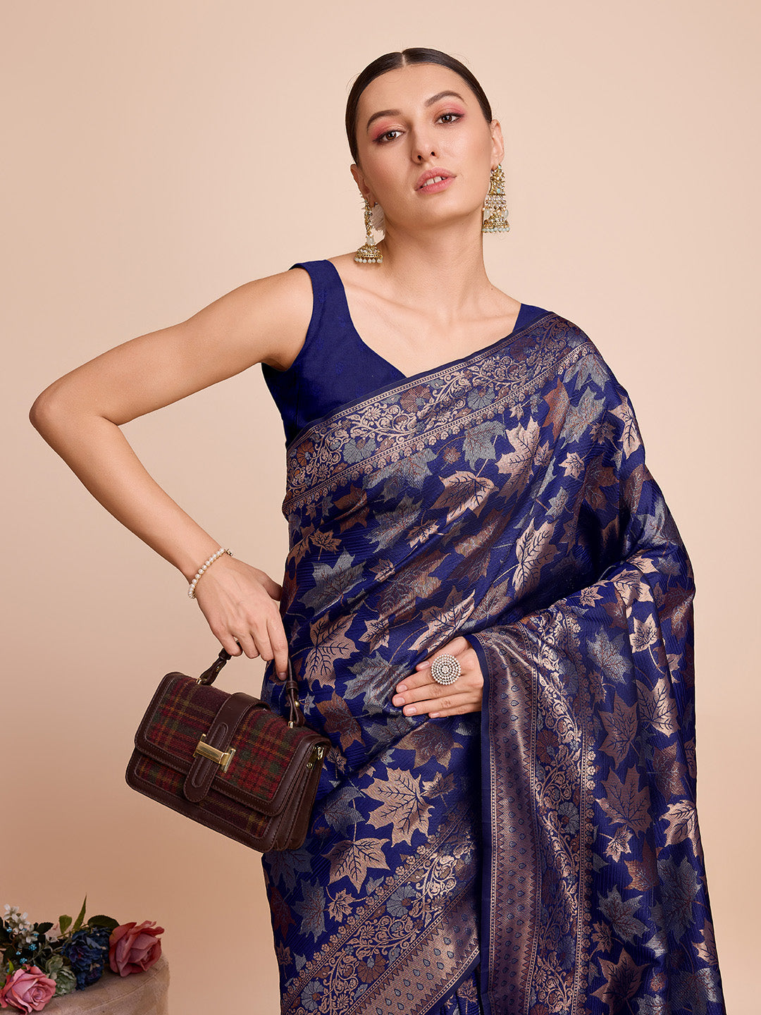 Vedant Vastram Soft Litchi Silk Banarasi Silk Saree - Navy