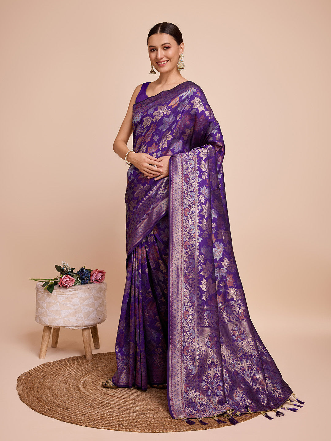 Vedant Vastram Soft Litchi Silk Banarasi Silk Saree - Violet