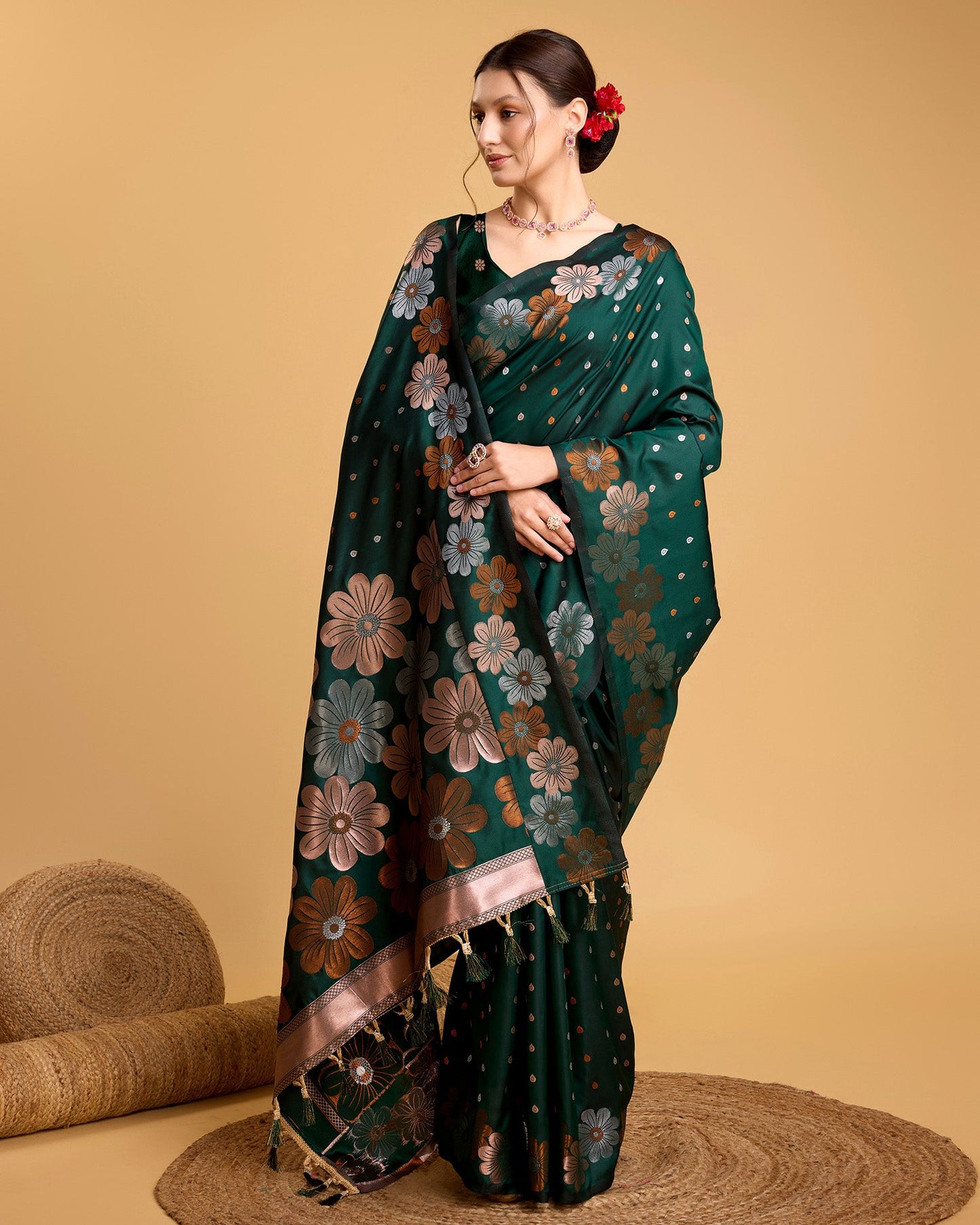 Vedant Vastram Soft Litchi Silk Banarasi Silk Saree - Green