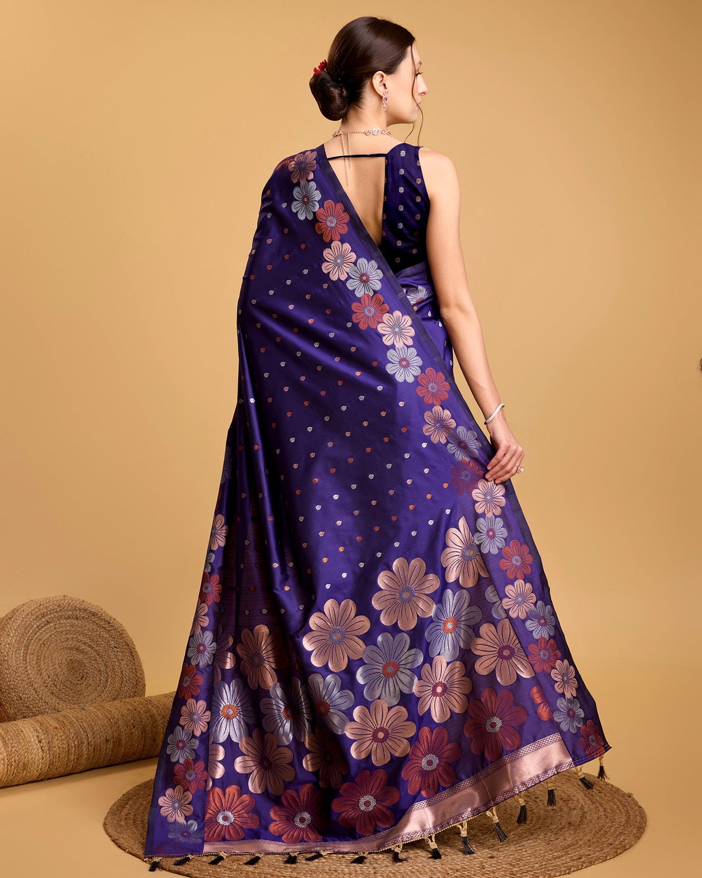 Vedant Vastram Soft Litchi Silk Banarasi Silk Saree - Violet