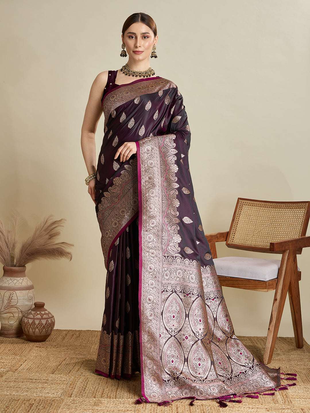 Vedant Vastram Soft Litchi SIlk Banarasi Silk Jacquard Saree - Wine