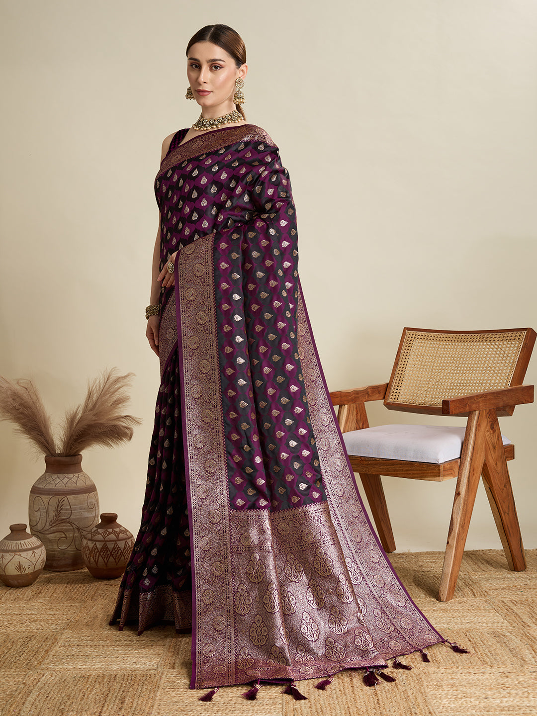 Vedant Vastram Soft Litchi SIlk Banarasi Silk Jacquard Saree - Wine