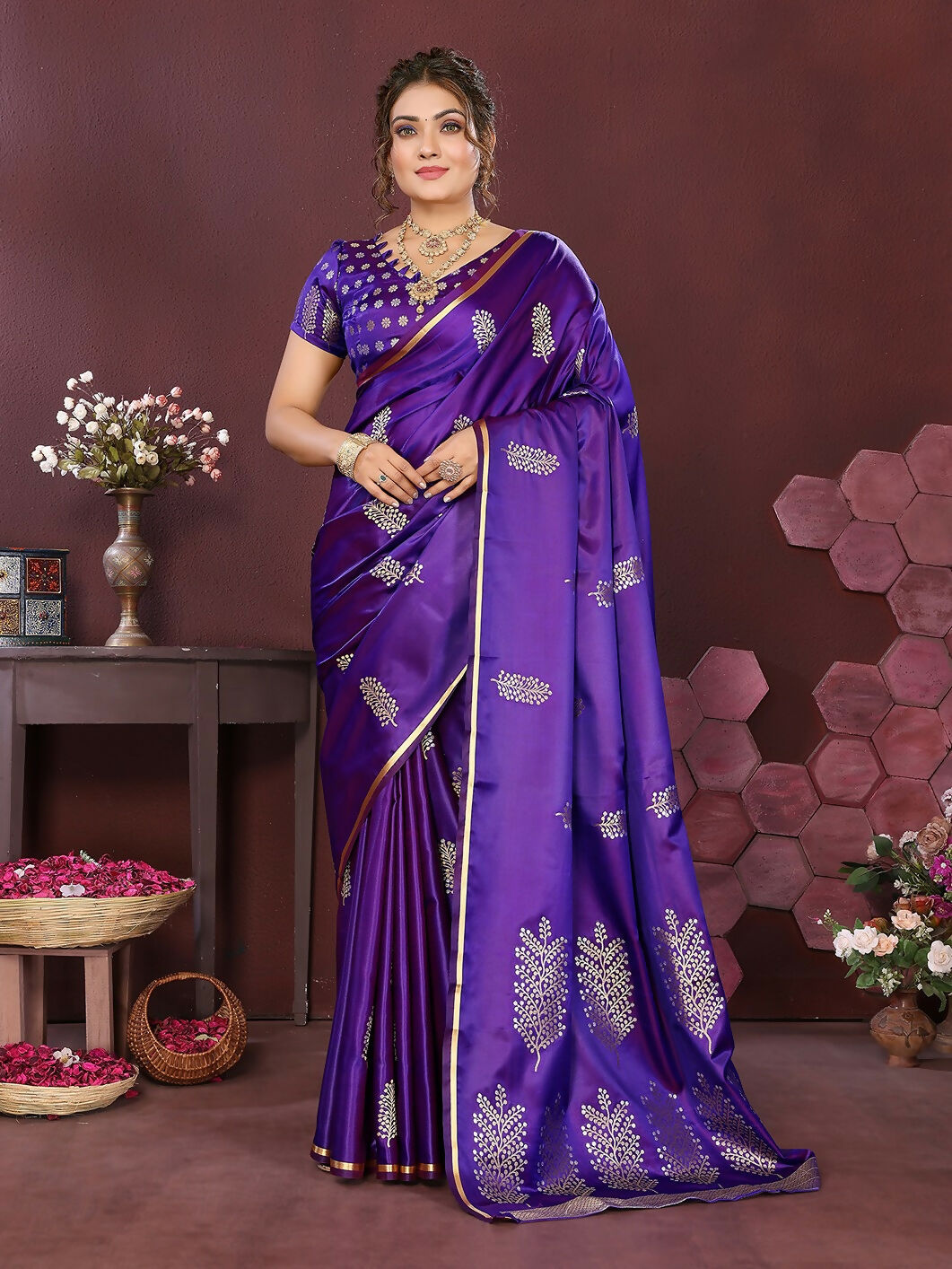 Joban Fashion Purple Floral Motifs Banarasi Silk Sarees