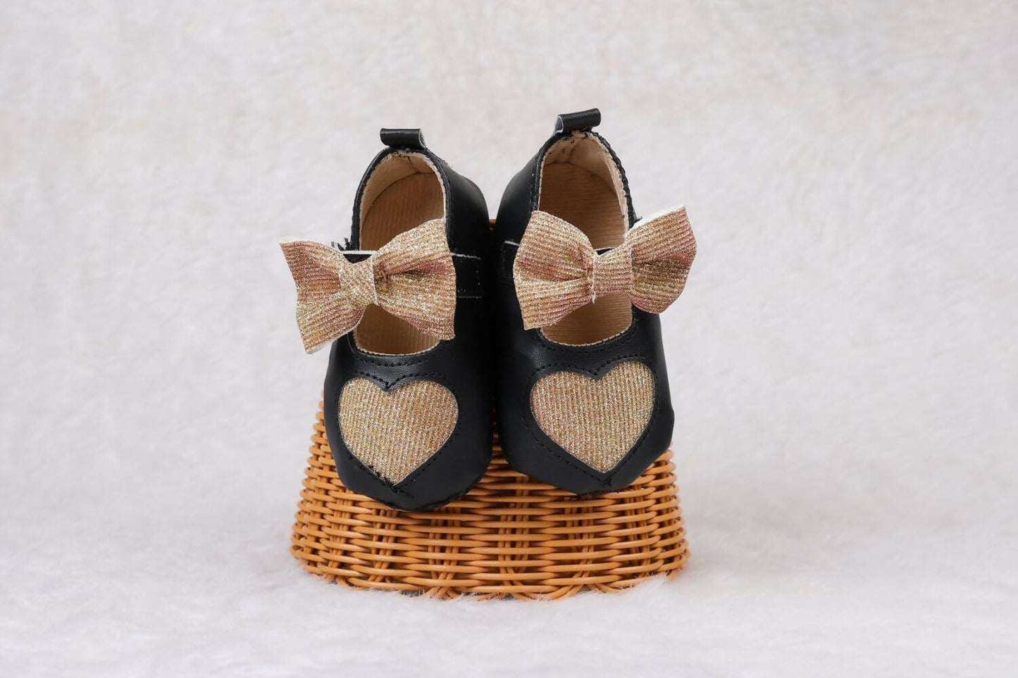 Tiny Bugs Girls Heart Bow Detailing Booties - Black & Gold