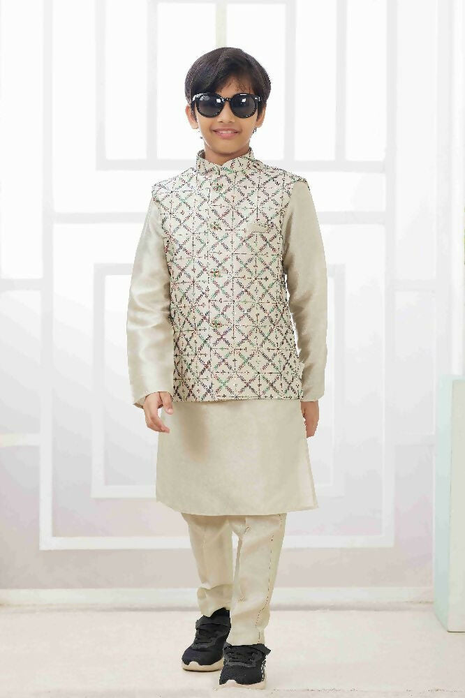 Raivat Ethnic Art Silk Embroidery Work 3 Pics Jacket Set In Pista Green Colour