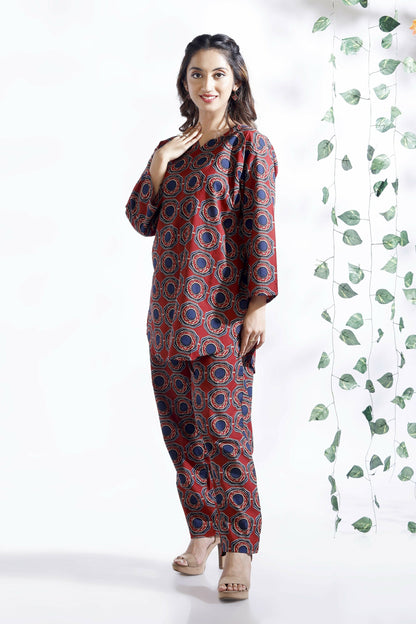 Breathables Abstract Cotton Co-Ord Set – Red