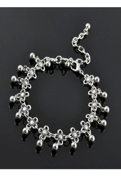 Mominos Fashion Kamal Johar Oxidised Silver Adjustable Anklets