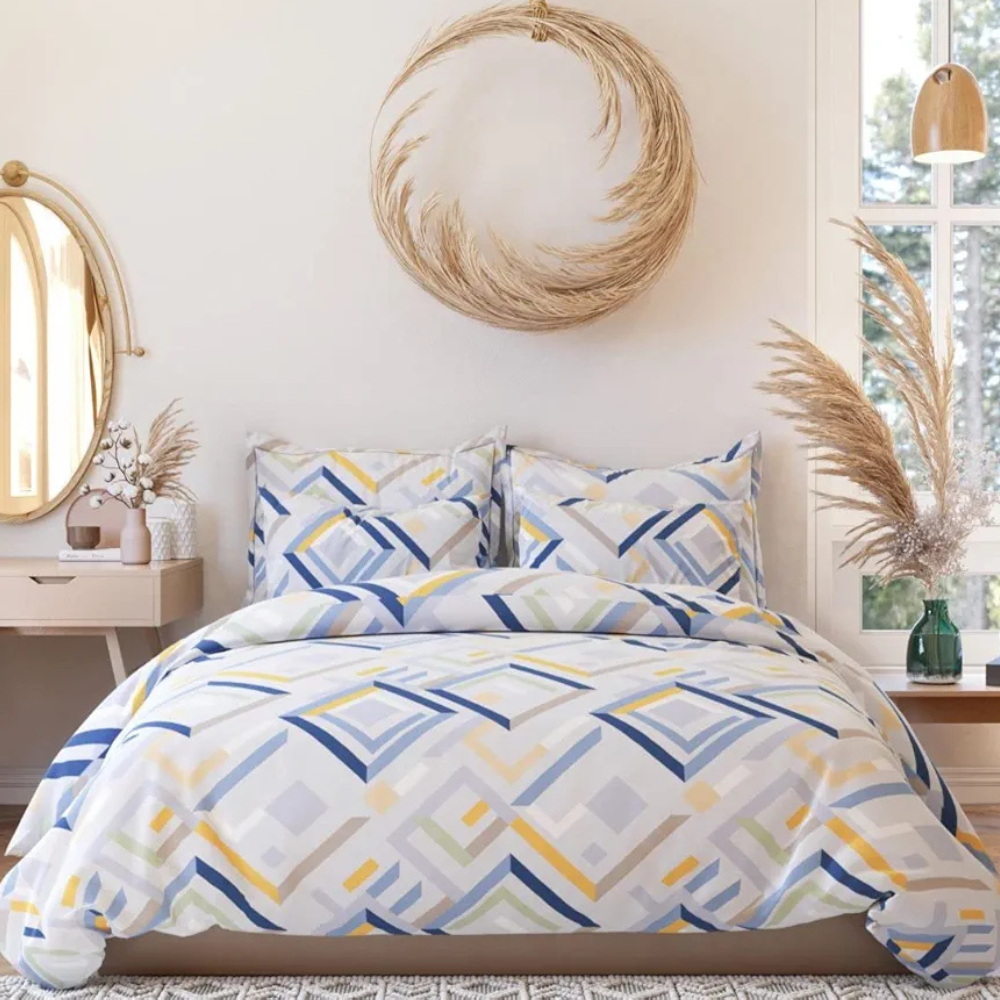The Home Style 400 TC Cotton Elastic Fitted All Around Printed Queen Size Double Bed Bedsheet wih 2 Pillow Cover Snow Blush