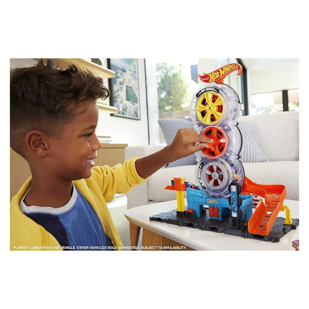 Hot Wheels City Super Twist Tire Shop Playset Spin The Key to Make Cars Travel