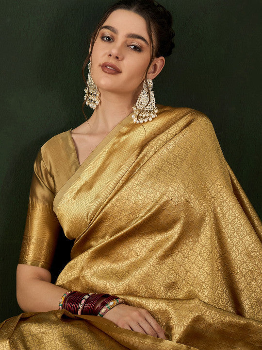 Sangria Woven Design Saree With Blouse Piece