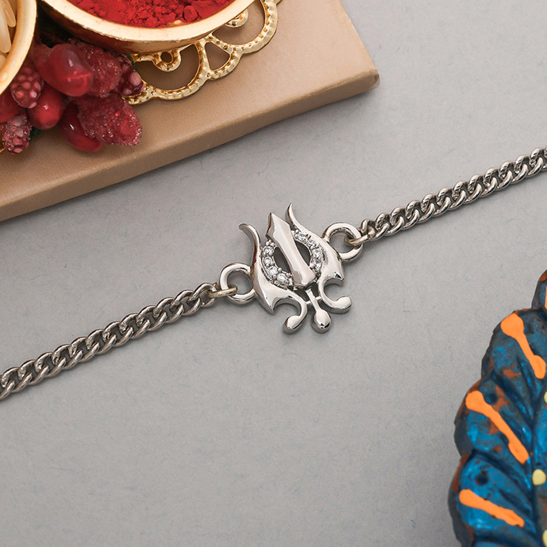 trueBrowns Trishul Silver Tone Bracelet Rakhi