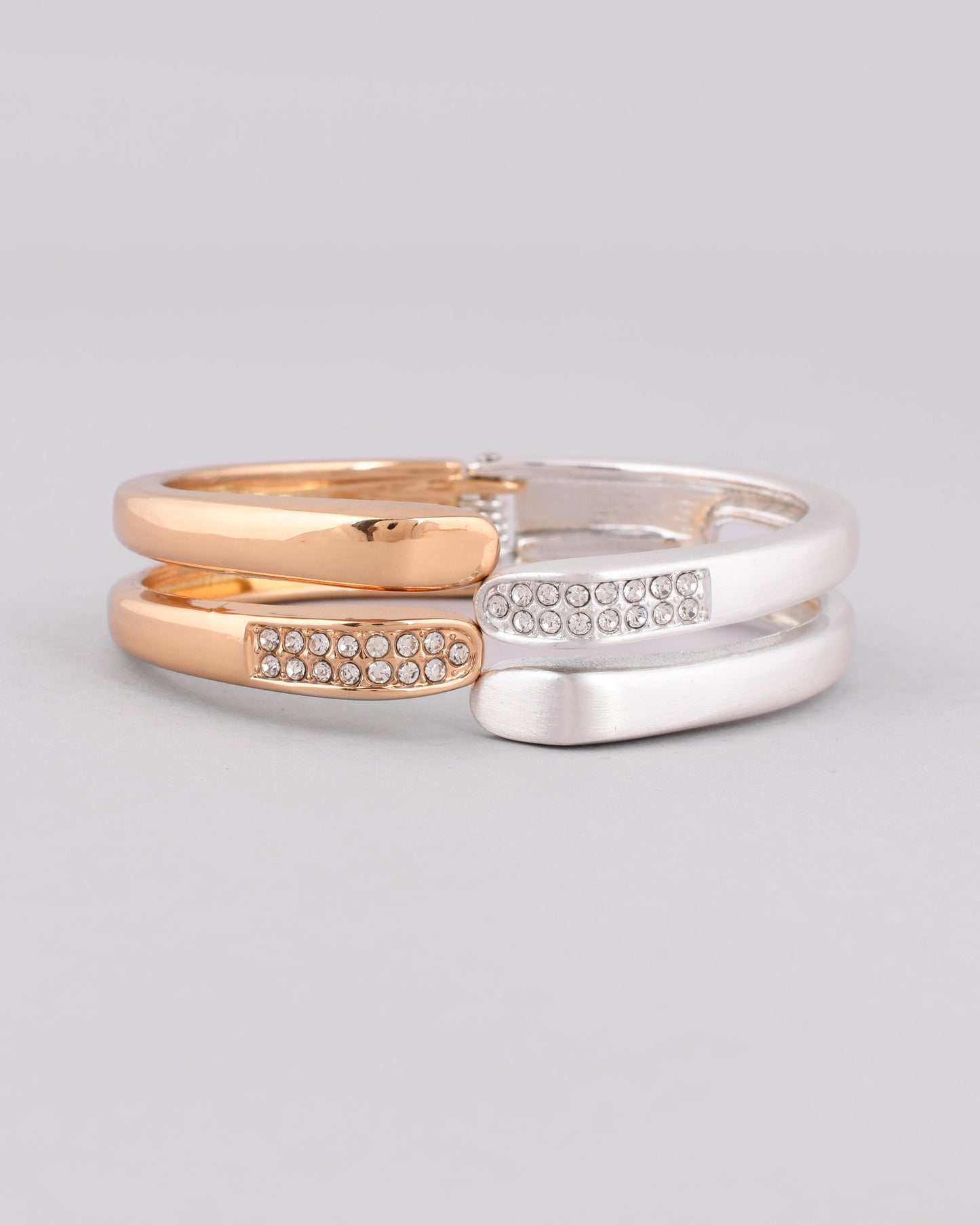 VOJ Women Stainless Steel Gold And Silver Polished Dimond Bracelet
