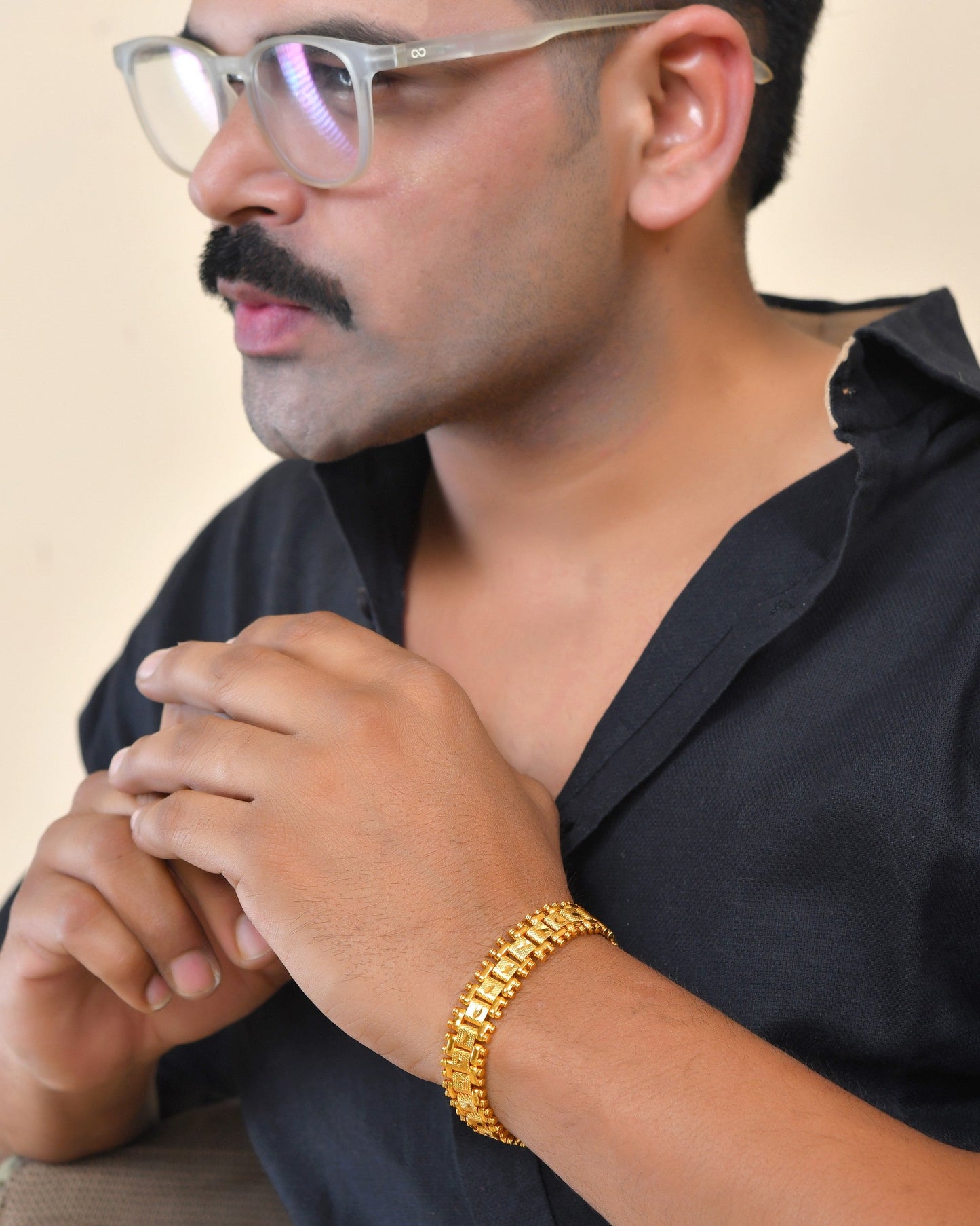 VOJ Gold Polished Handcrafted Stainless Steel Linked Bracelet For Men