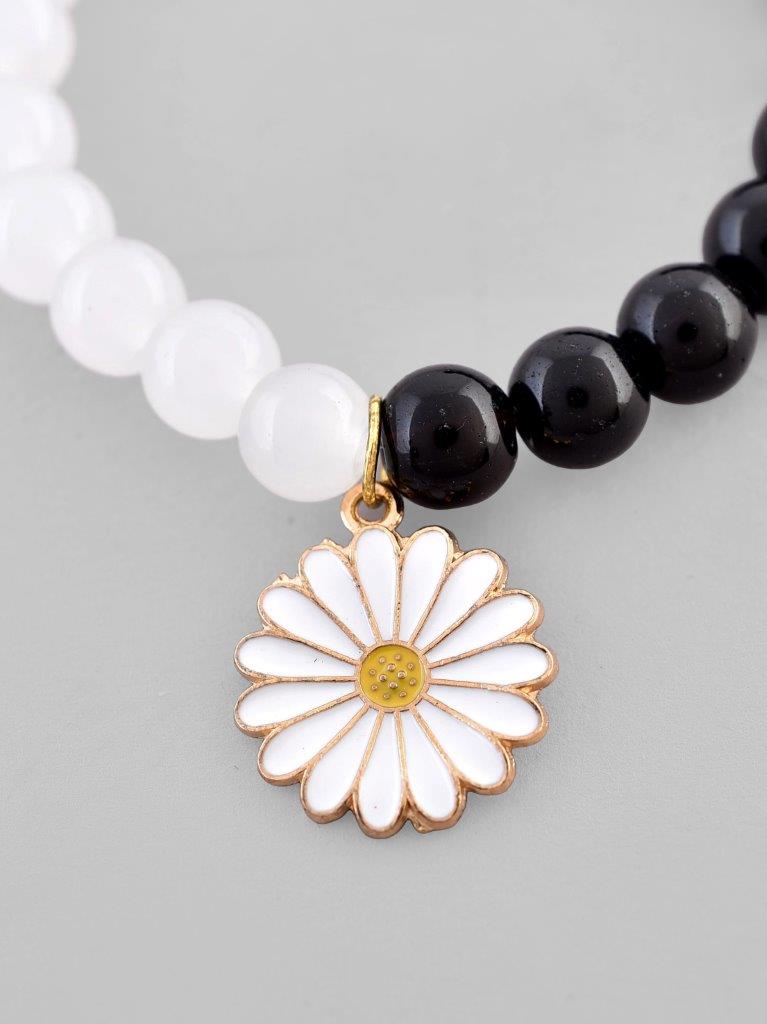 VOJ Black White Beads White Flower Elastic Bracelet