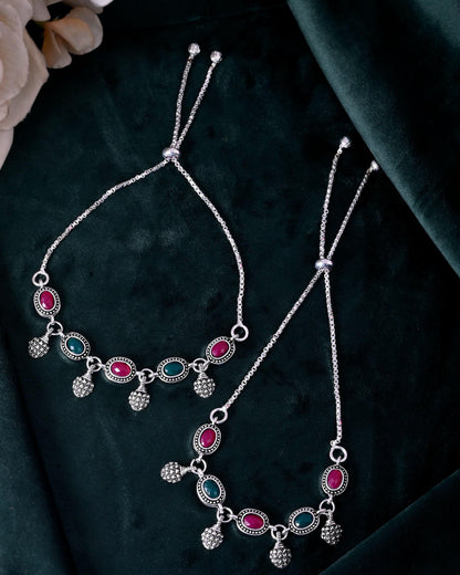 VOJ Set of 2 Silver-Plated Artificial Stones Studded Anklet
