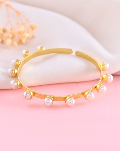 VOJ Gold-Polished Pearl Studded Kada Barcelet